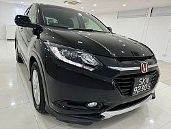 Honda Vezel 1.5X Auto 2015 Black Pushstart Revcam